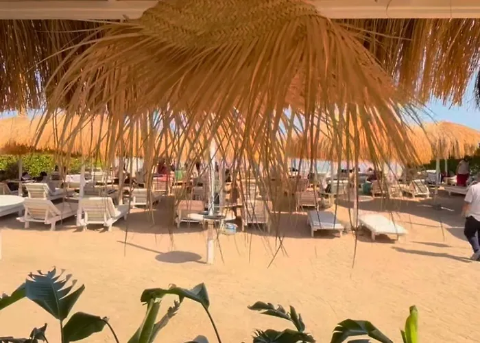 Appartamento Hills - 2br With Pool View And Free Access