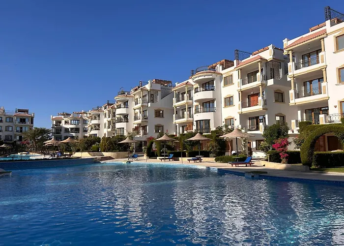 Appartamento Hills - 2br With Pool View And Free Access