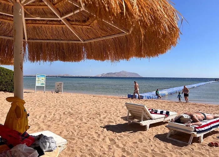 Appartamento Hills - 2br With Pool View And Free Access Sharm el Sheikh