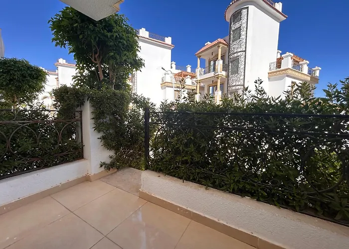 Appartamento Hills - 2br With Pool View And Free Access *