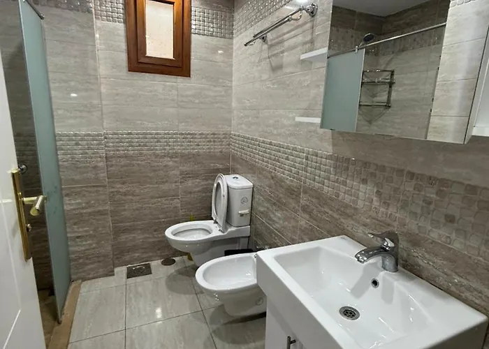Hills - 2br With Pool View And Free Access *